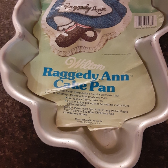 Vintage 1981 Wilton Raggedy Ann Cake Pan - Picture 5 of 15
